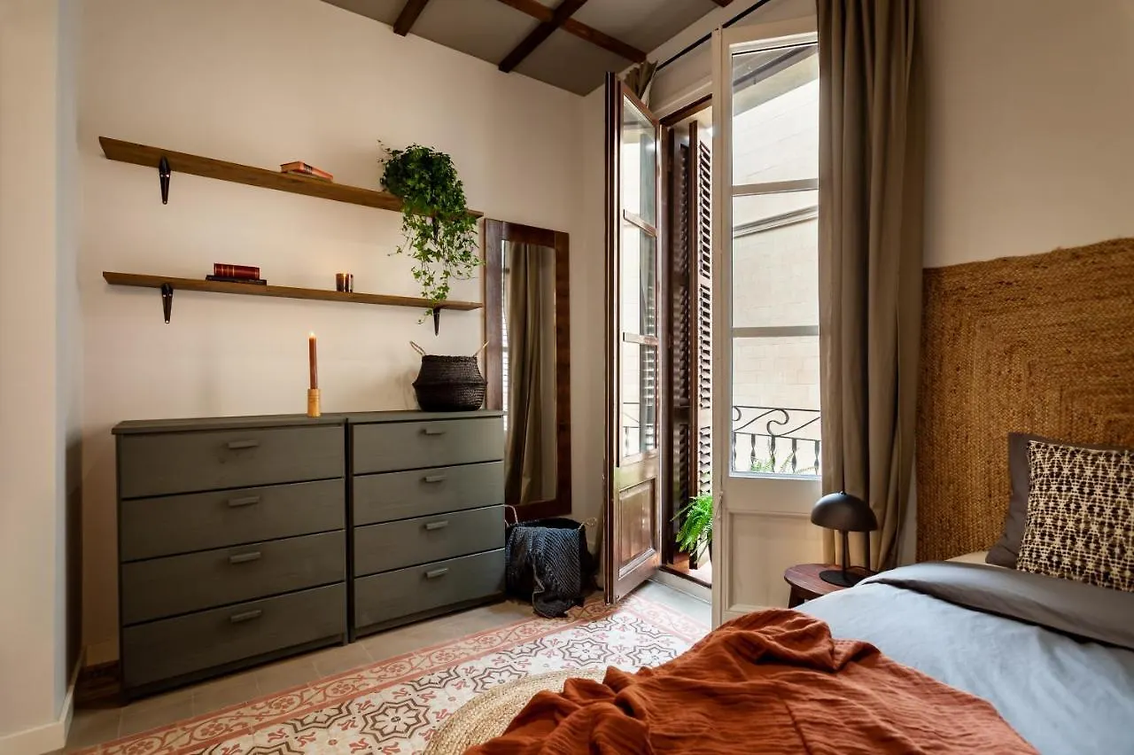 Nanay - Two Bedroom Apartment In Gracia 바르셀로나